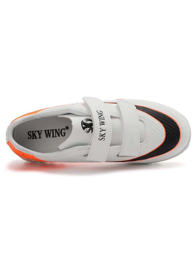 جناح السماء - حذاء كرة قدم SKY WING للأولاد والبنات بنعل IC أو IN بحلقة وخطاف وحلقة مناسب للأطفال من الجنسين للاستخدام الداخلي والخارجي ومناسب للأطفال الصغار والكبار - Image 1