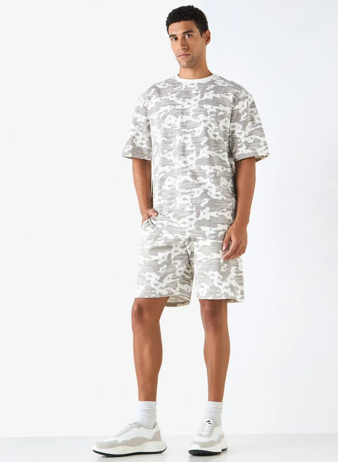 Kappa Kappa Printed Shorts with Drawstring Closure and Pockets