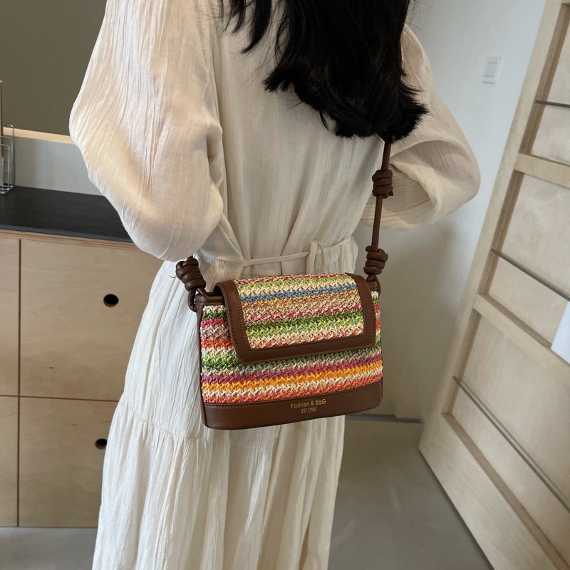 Niche Underarm Bag Women'S 2025 Spring New Fashionable Fashion Contrast Color Woven Bag All-Match Crossbody Straw Bucket Bag - Image 3