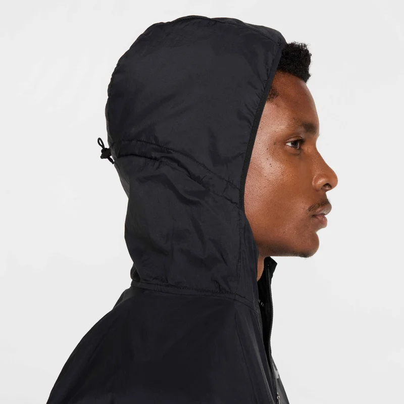 Nike Black Men's Stride Repel UV Running Jacket for Men | Best Price UAE