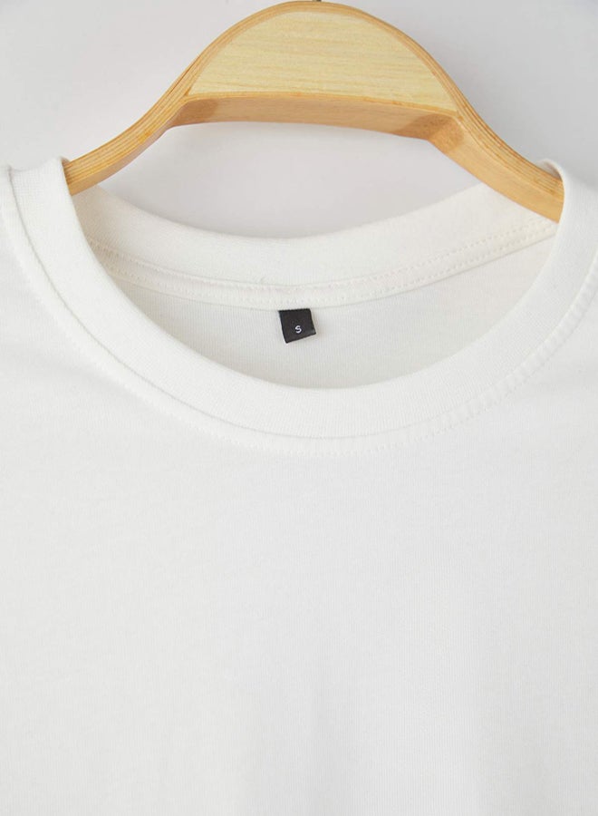 trendyol عبوة من 3 تي شيرتات بأكمام طويلة للرجال - Image 3