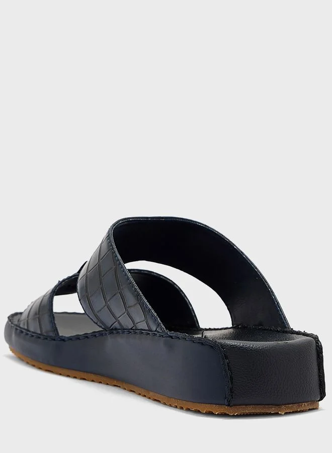 روبرت وود Croc Print Traditional Arabic Sanals