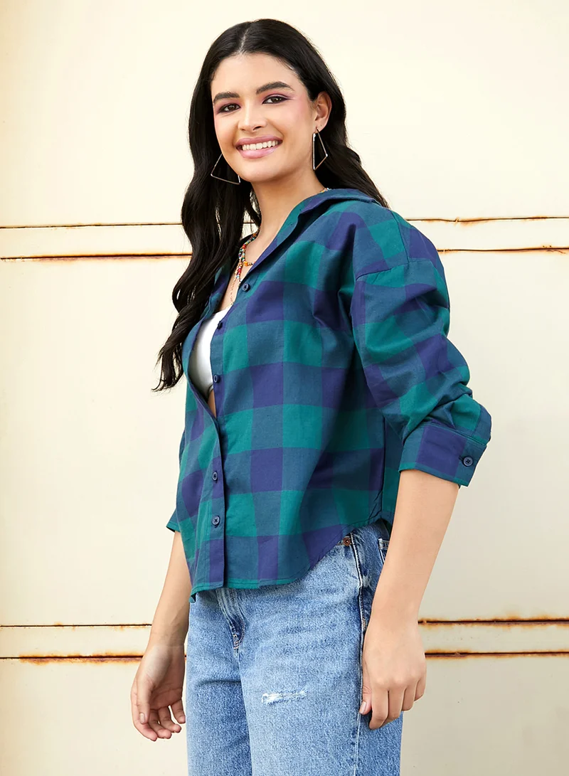 Campus Sutra Campus Sutra Women's Green & Blue Buffalo Check Oversized Shirt For Casual Wear | Spread Collar | Long Sleeve | Button Closure | Oversized Shirt Crafted With Comfort Fit For Everyday Wear