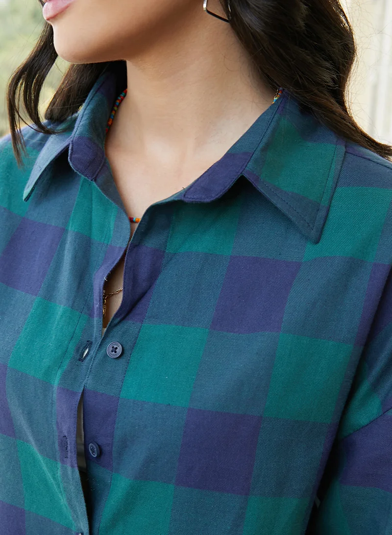 Campus Sutra Campus Sutra Women's Green & Blue Buffalo Check Oversized Shirt For Casual Wear | Spread Collar | Long Sleeve | Button Closure | Oversized Shirt Crafted With Comfort Fit For Everyday Wear