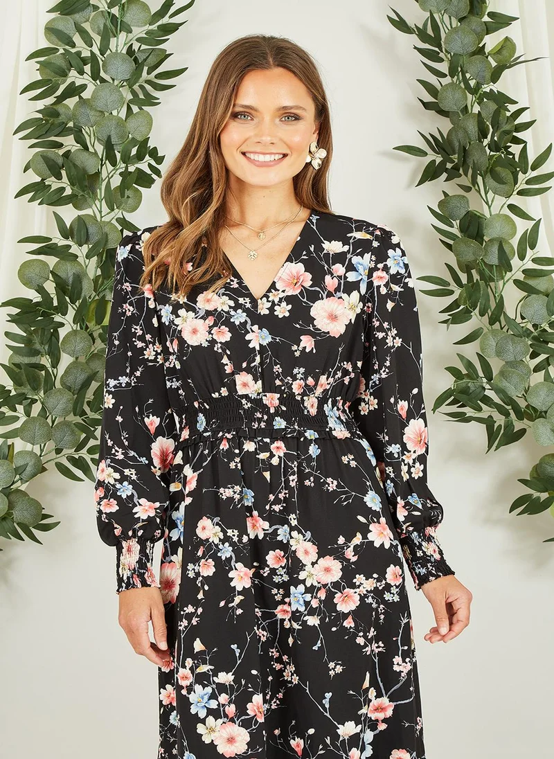 يامي Black Blossom Floral Print Ruched Long Sleeves Midi Dress