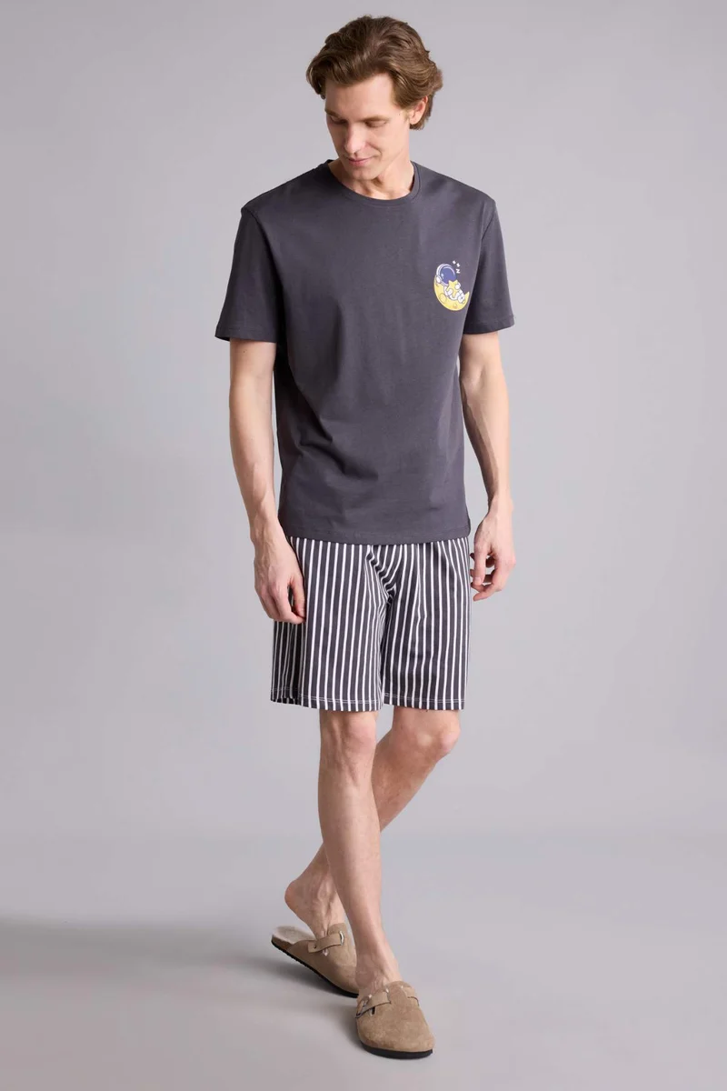 ديفاكتو 2 piece Regular Fit Striped Set