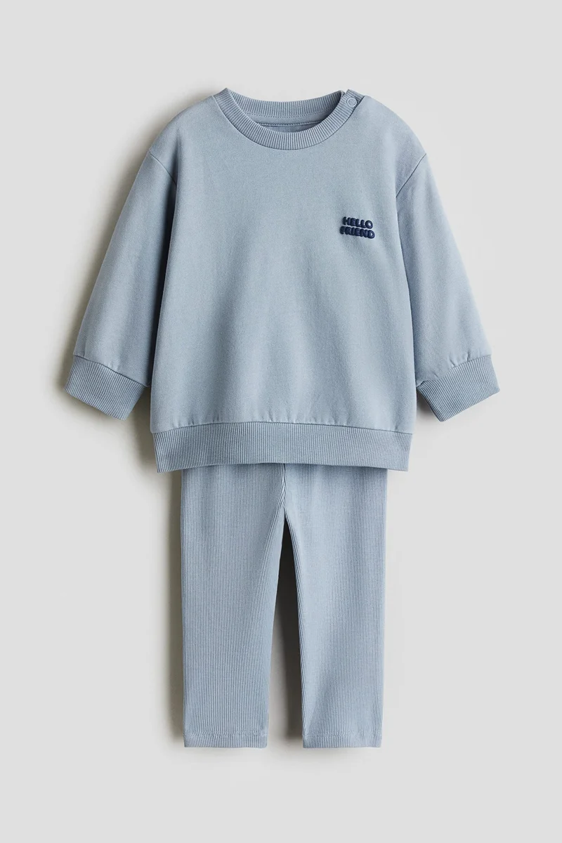 H&M 2-piece sweatshirt and leggings set