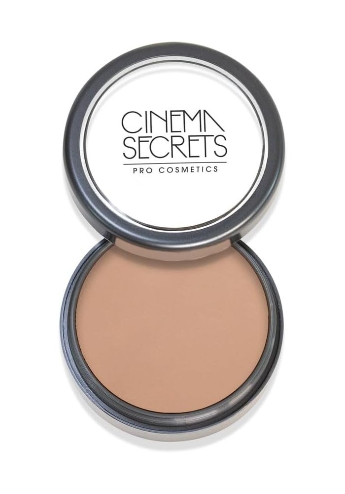 CINEMA SECRETS Pro Cosmetics Ultimate Foundation 101-01 - Image 1
