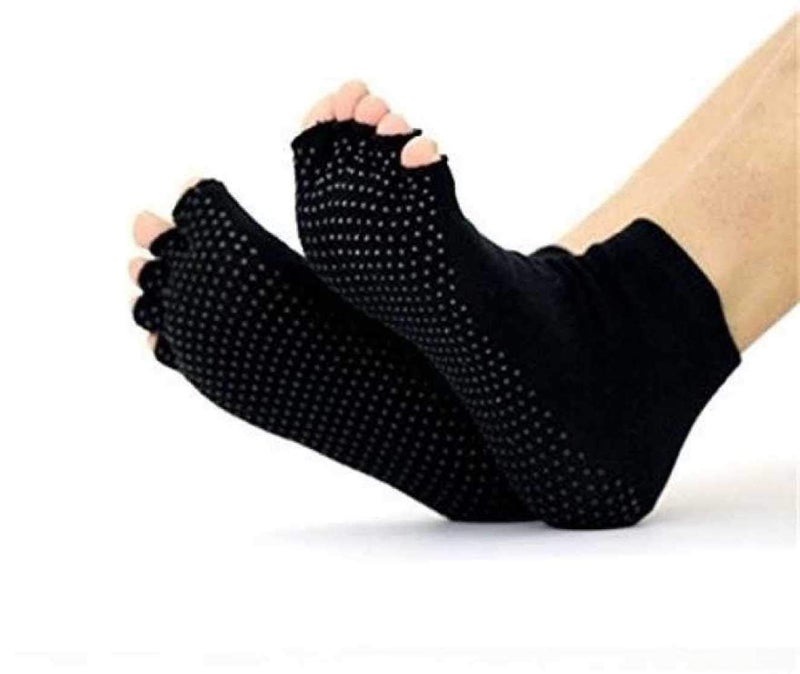 Digital Shoppy Anti-slip Massage Foot Care Tool Yoga Health Silicone Gel Socks Orthopedic For Women (BLACK) - Image 4