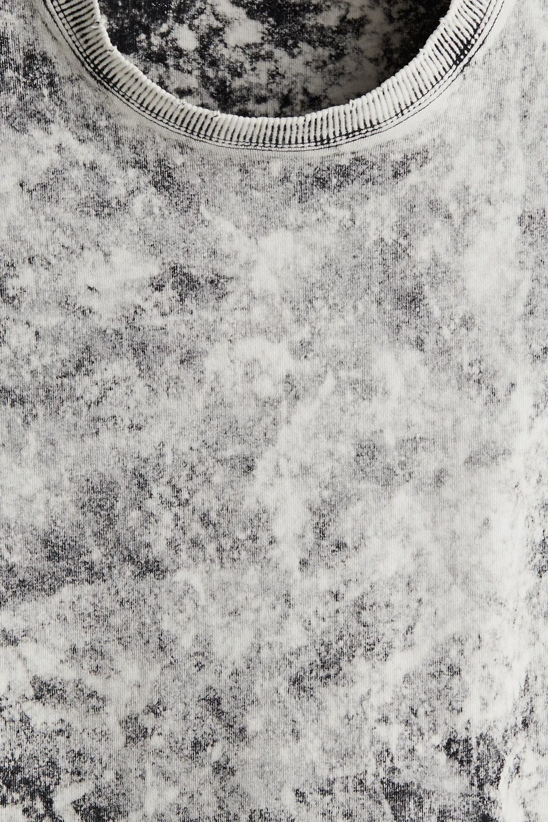 H&M Oversized Fit Cropped T-shirt