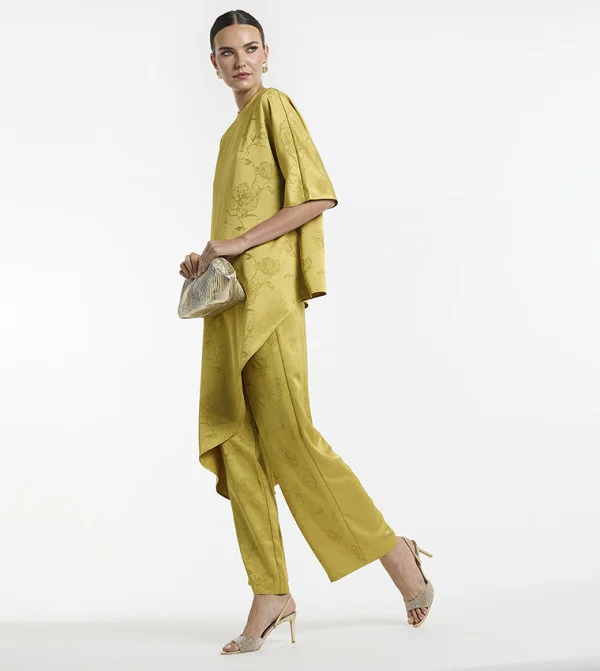 بي سي بي جي BCBG Jacquard Straight Pants