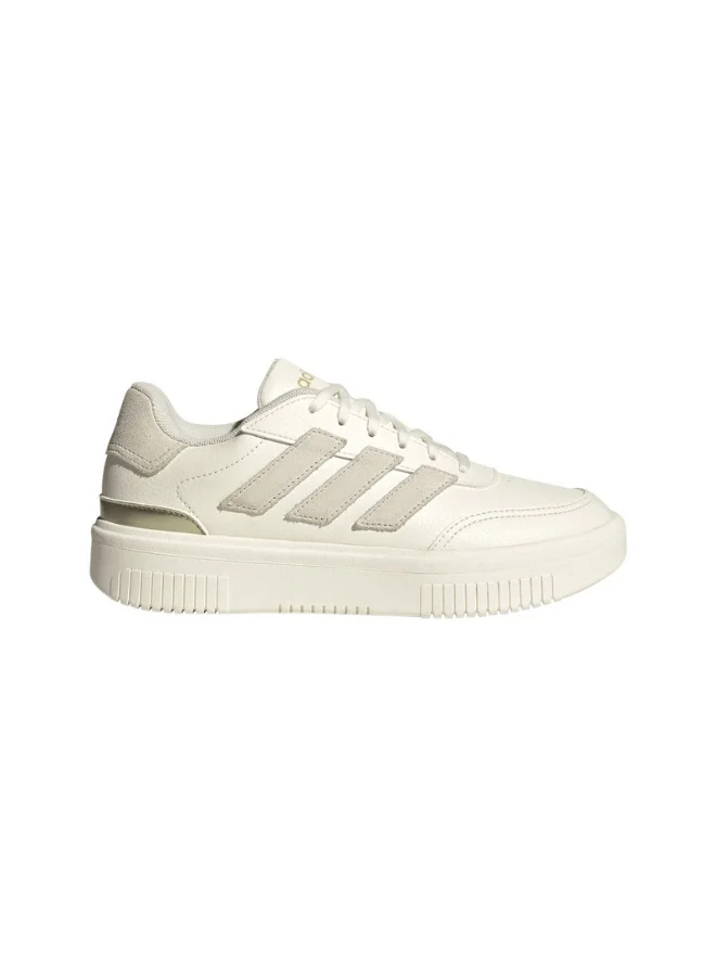 adidas أحذية رياضية نسائية بيضاء كورت بلوك بولد دبليو