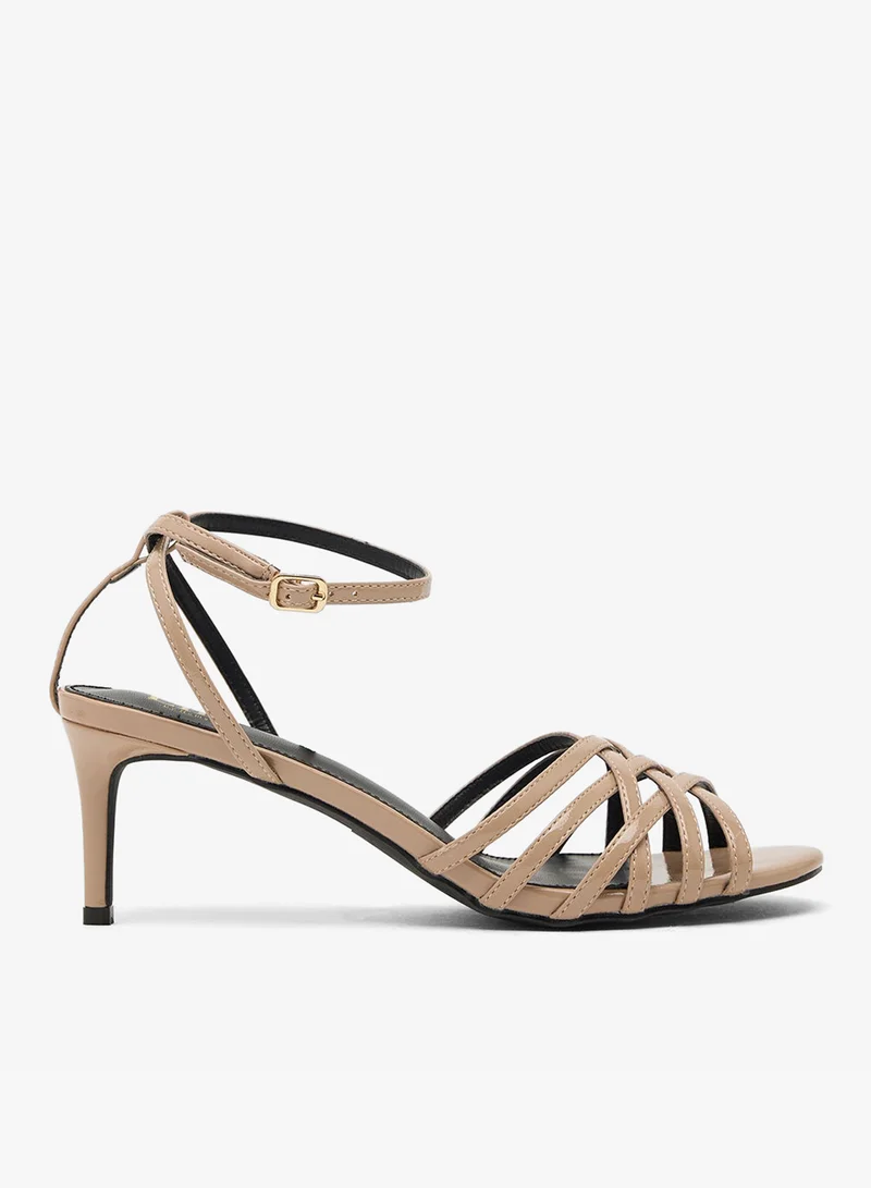 ايلا صندل بكعب متوسط متعدد الأشرطة