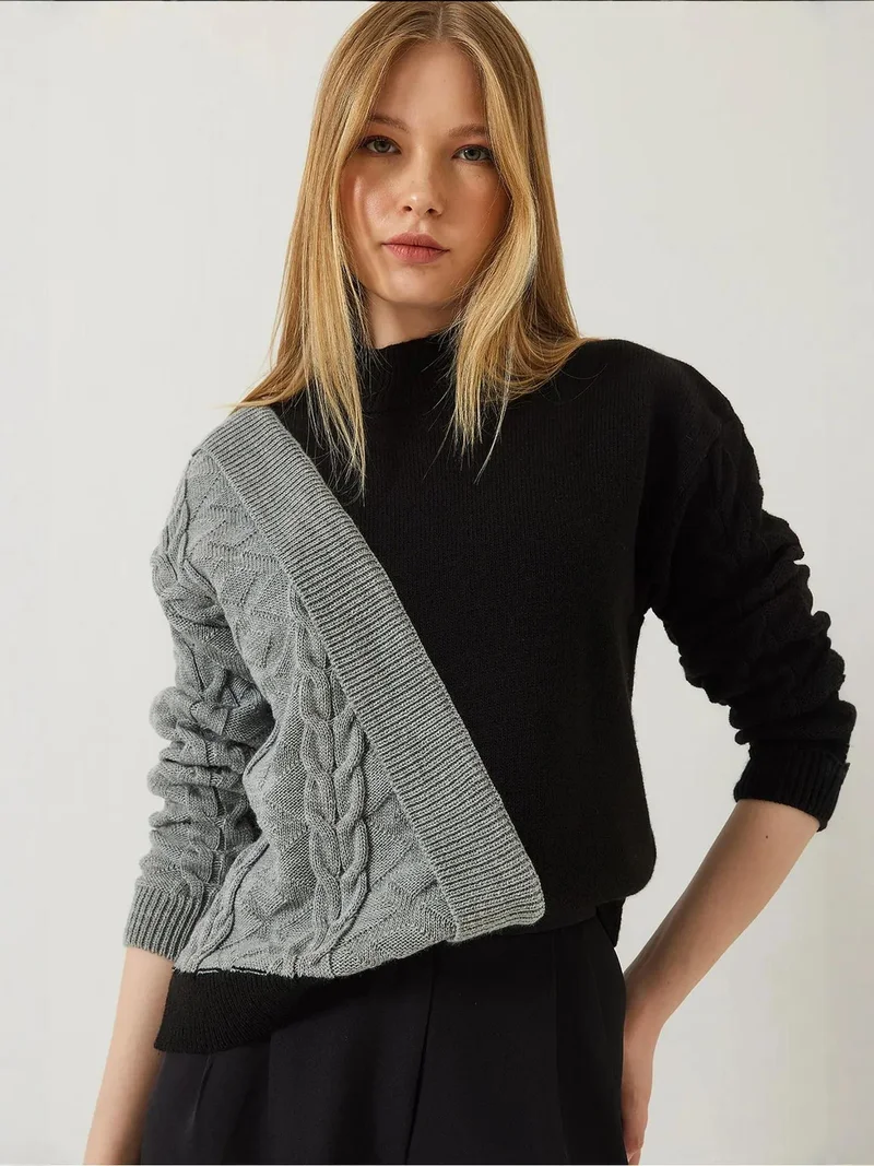 بيانكو لوتشي كنزة صوفية بنصف ياقة مدورة بنقشات مضلعة