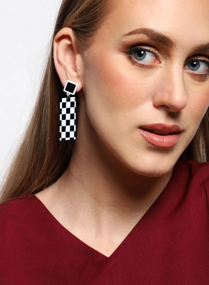 سوهي قرط متدلي من الحجر مصمم للحفلات مطلي بالذهب