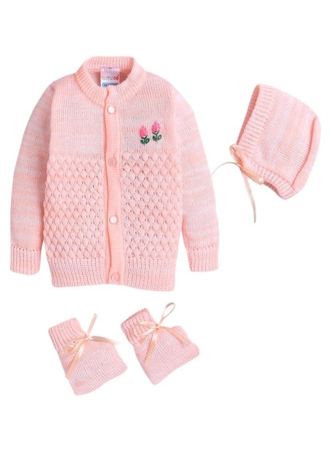 BUMZEE كنزة صوفية بأكمام طويلة للبنات الصغيرات من بامزي، لون الخوخ، مع قبعة وجوارب، مناسبة للأعمار من 6 إلى 12 شهرًا (Peb10072D-pch) - Image 1