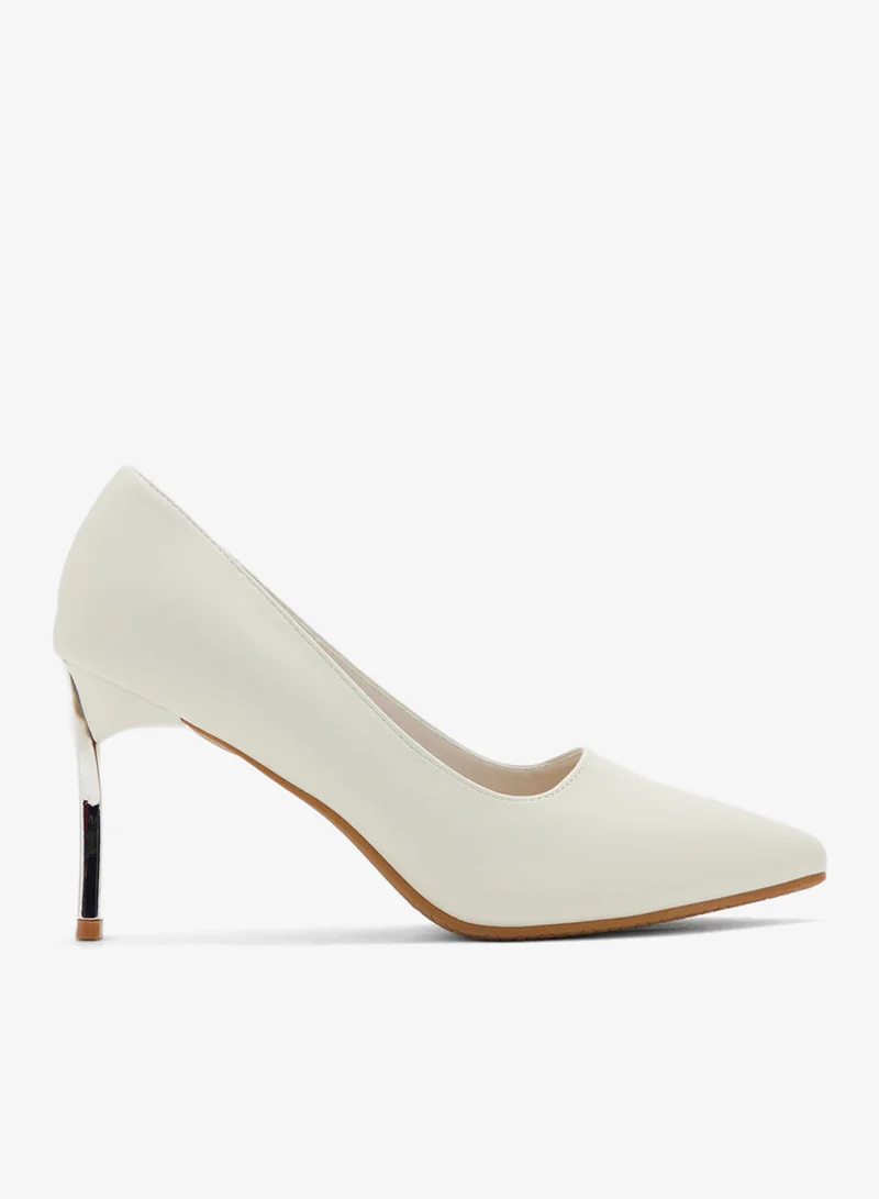 ELLA Essential Classic Pump