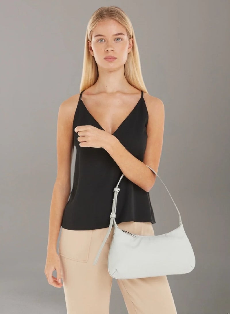 CALVIN KLEIN Shoulder Bag - Image 4