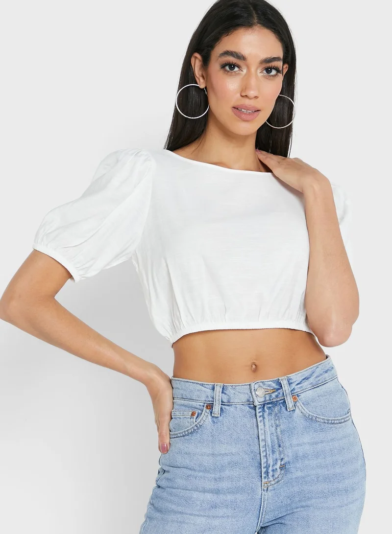 GLAMOROUS Puff Sleeve Crew Neck Crop Top