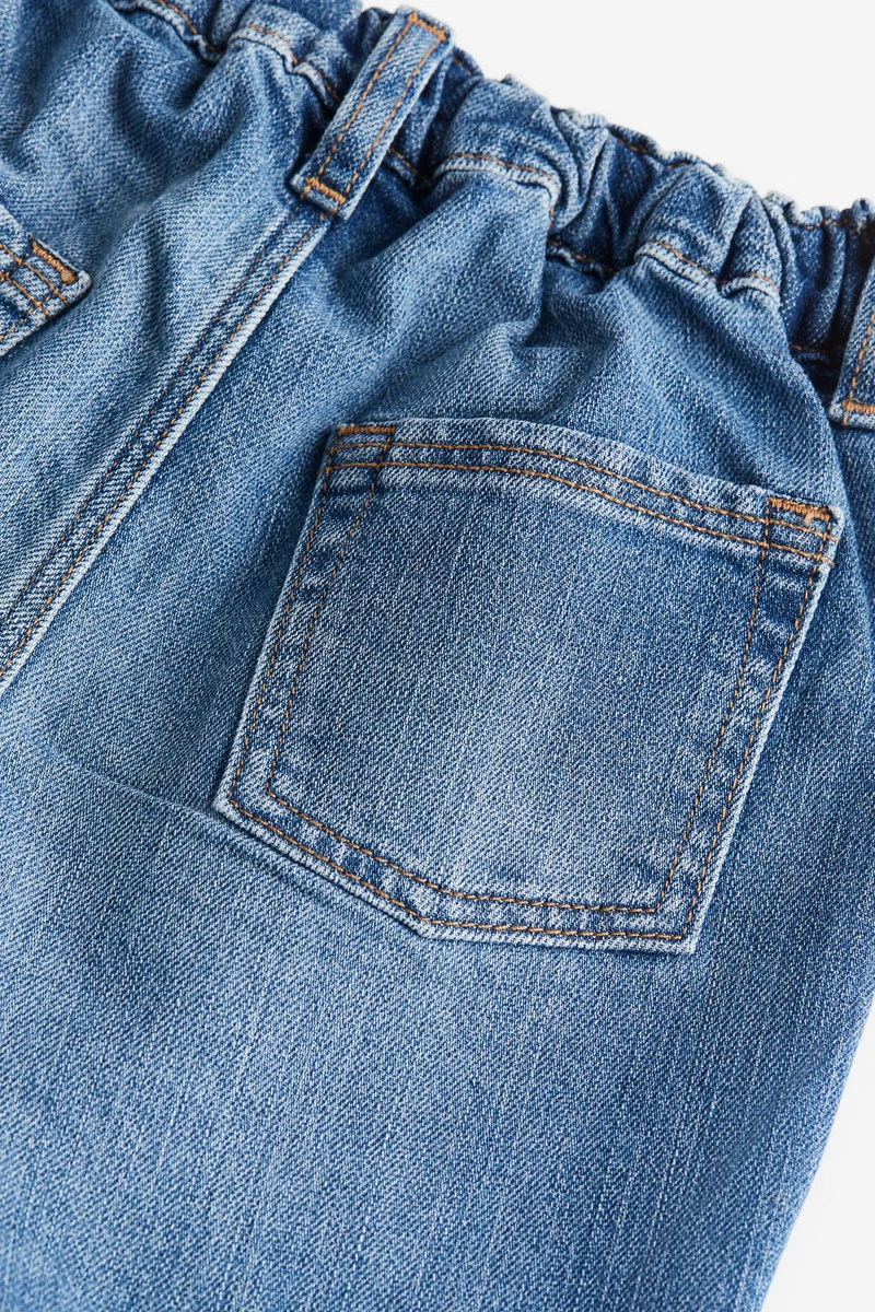 اتش اند ام جينز بتفاصيل مطرزة