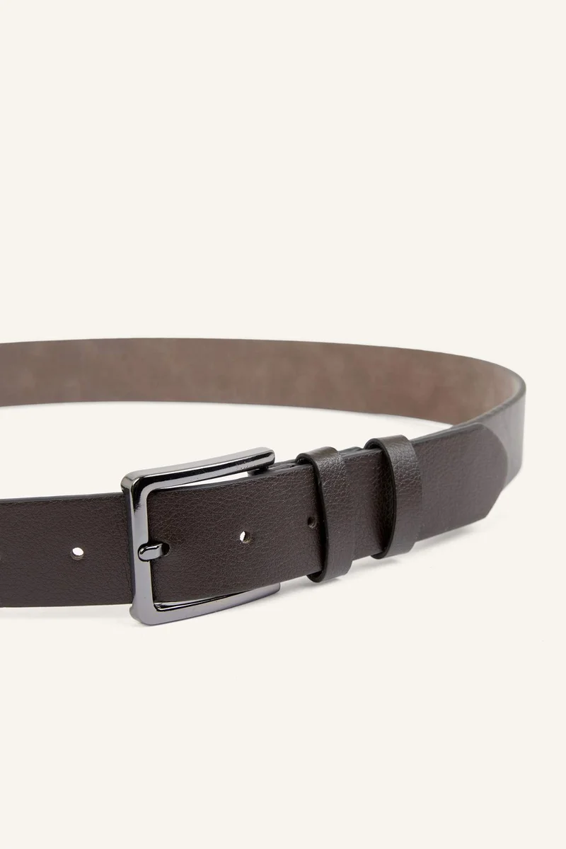 ديفاكتو Man Rectangle Clasp Faux Leather