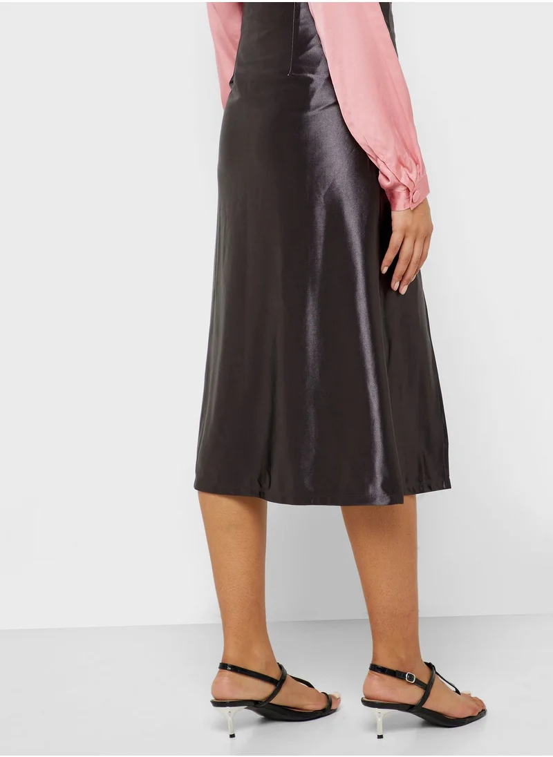 Reserved Midi Skirt