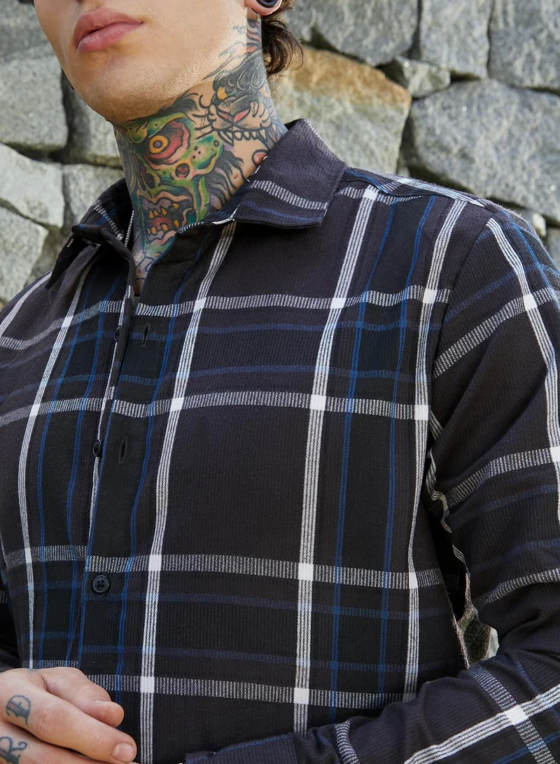 كامبوس سوترا Men's Charcoal Grey Dark-Plaid Relaxed Shirt