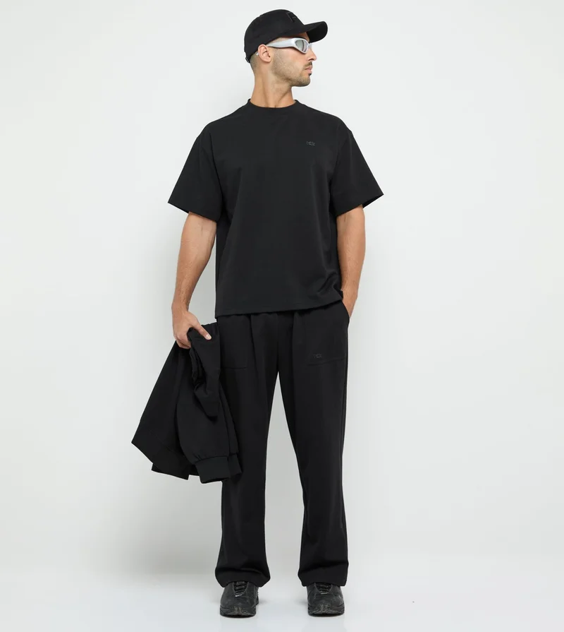 إف5 تيشيرت رجالي كبير الحجم بشعار