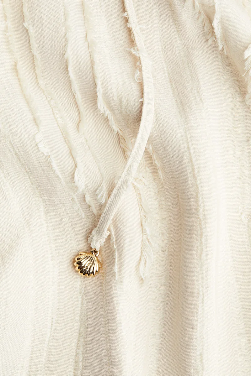 اتش اند ام فستان بنقش الجاكار