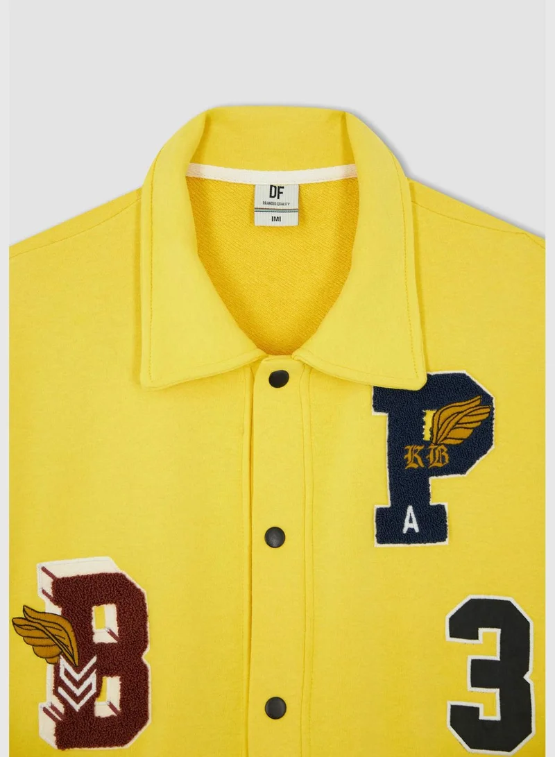 ديفاكتو Regular Fit Long Sleeve Slogan Print Shacket
