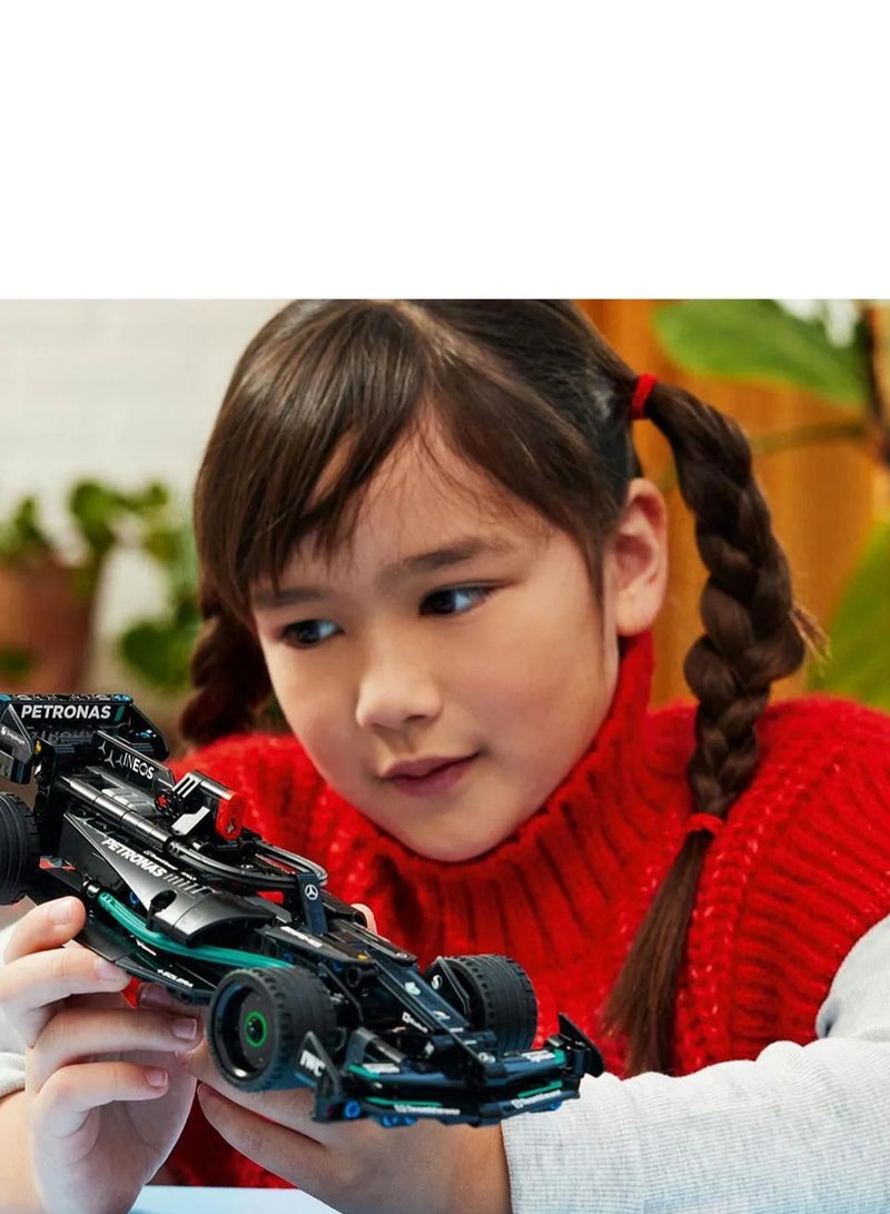 LEGO 42165 Mercedes-AMG F1 W14 E Performance Pull-Back - Image 3