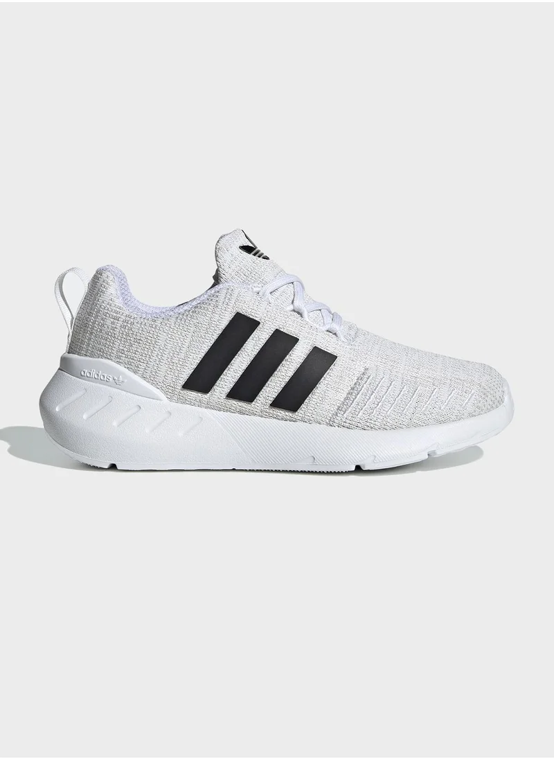 Adidas SWIFT RUN 22 C