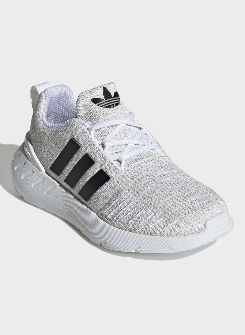 Adidas SWIFT RUN 22 C