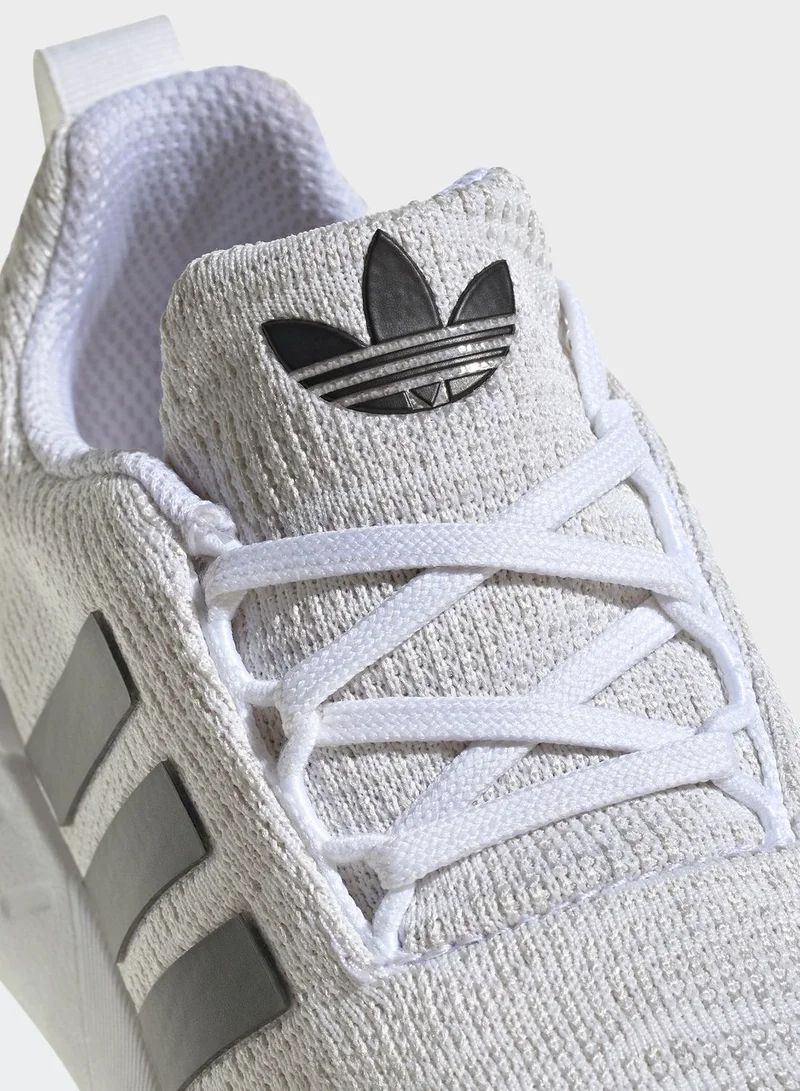 Adidas SWIFT RUN 22 C