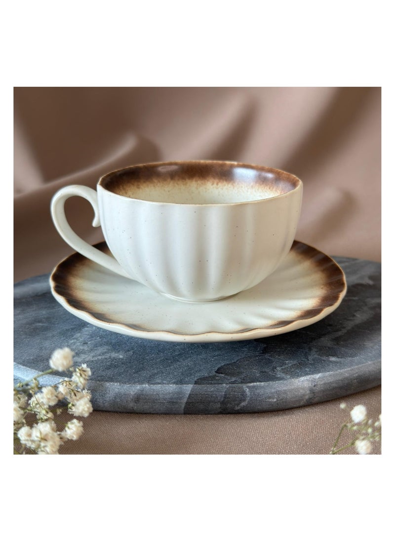 Generic - Stylish ceramic mug with modern design - beige with dark brown overlap, perfect for use - Image 1