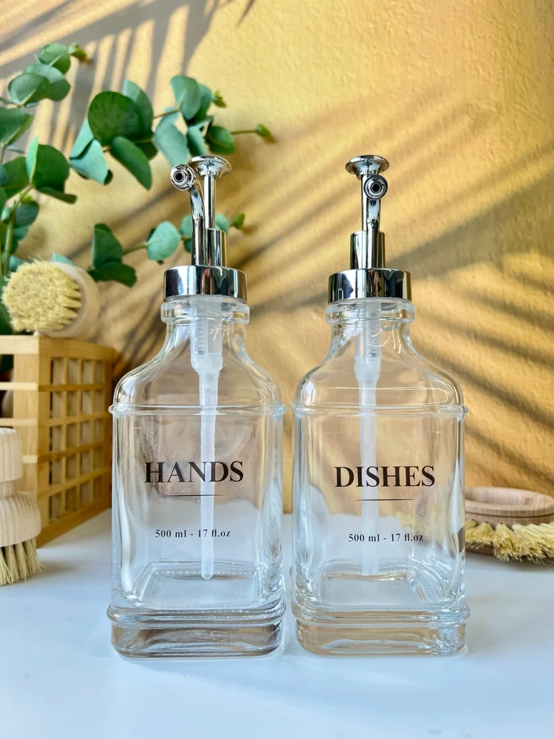 موتوجو Silver Headed Crystal Glass Liquid Soap Dispenser Set - 2 Pieces, 500 ml, Water Resistant Label