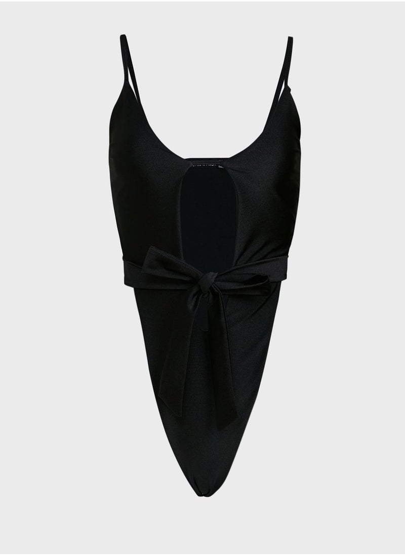 I SAW IT FIRST - Black Plunge High Leg One Piece - Image 1
