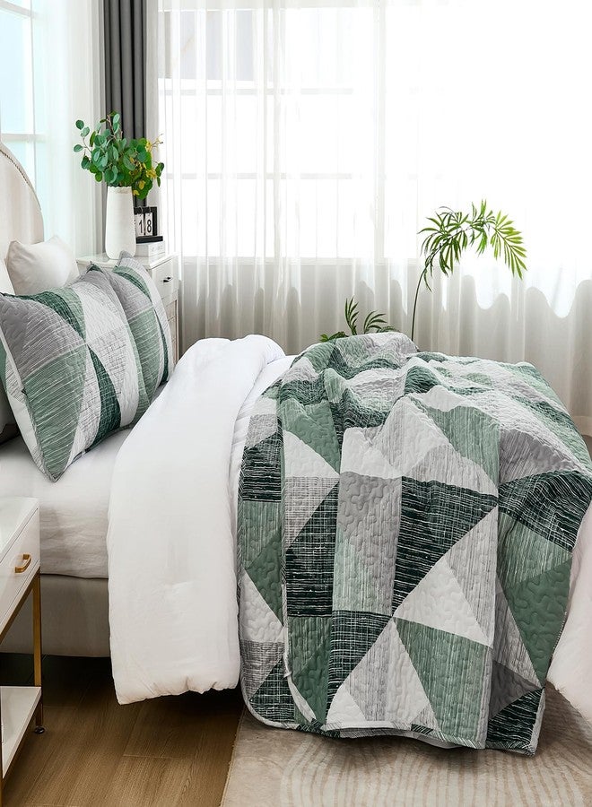 Dintszyayue King Size Quilt Green, 3 Pieces Patchwork Bedspread Bedding for King Size Bed, Soft Lightweight Microfiber Geometric Coverlet Set for All Season Quilts with 2 Pillowcases - Image 3