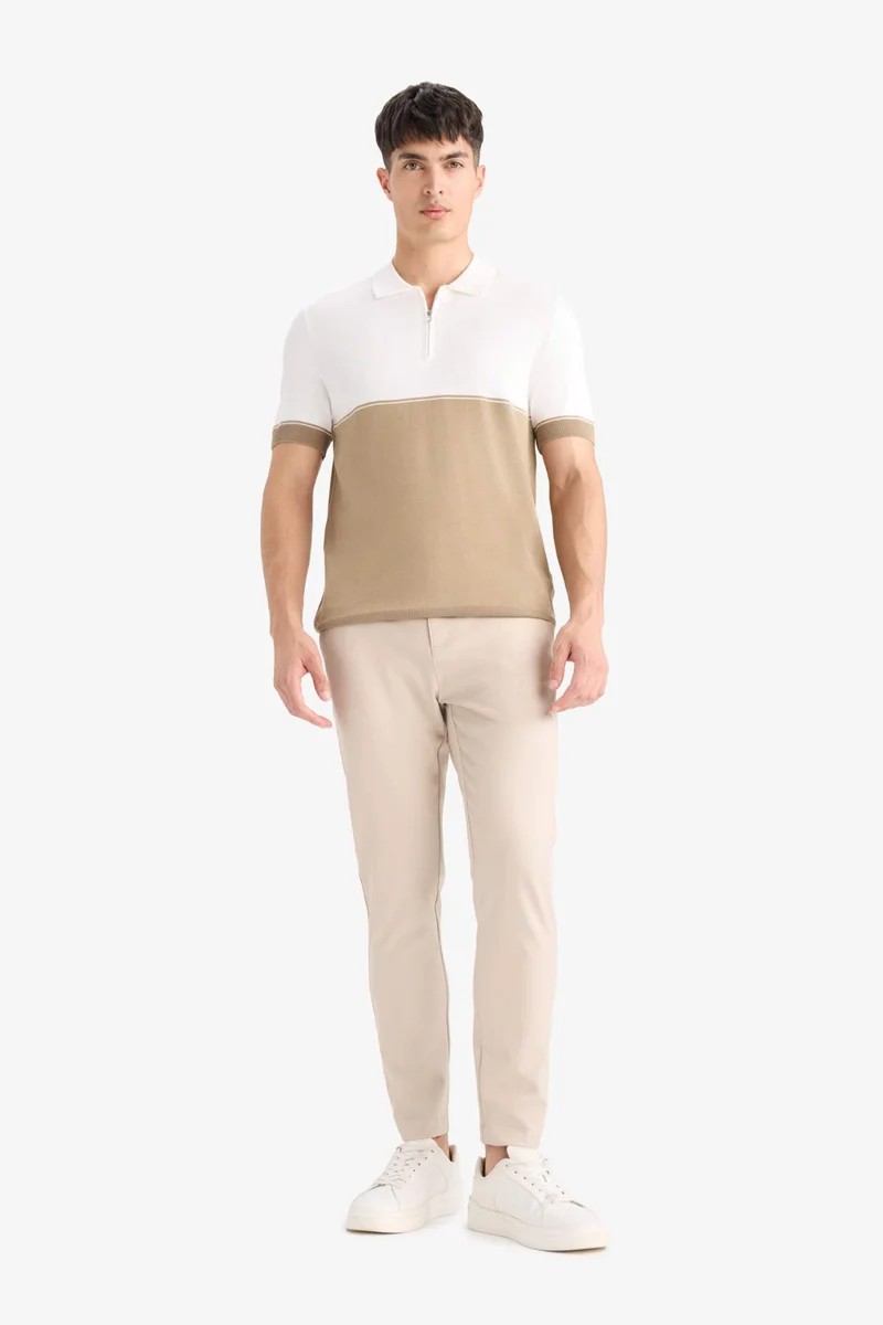 ديفاكتو Standard Fit Short Sleeve Knitwear Polo T-Shirt