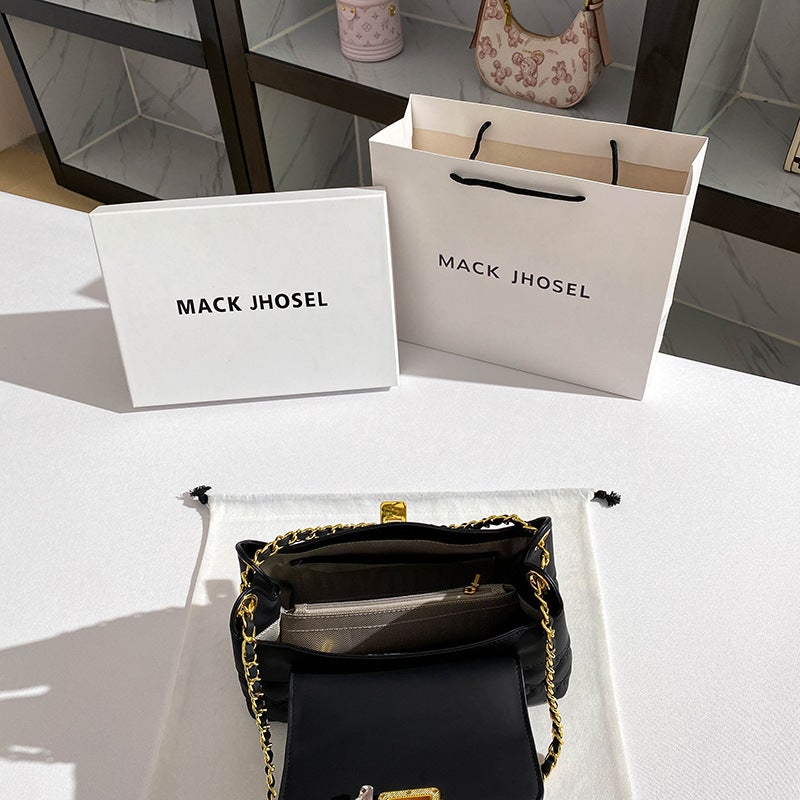 One-Piece Delivery Small Fragrance Style Rhombus Chain Bag 2023 Popular Commuter Shoulder Underarm Bag - Image 4