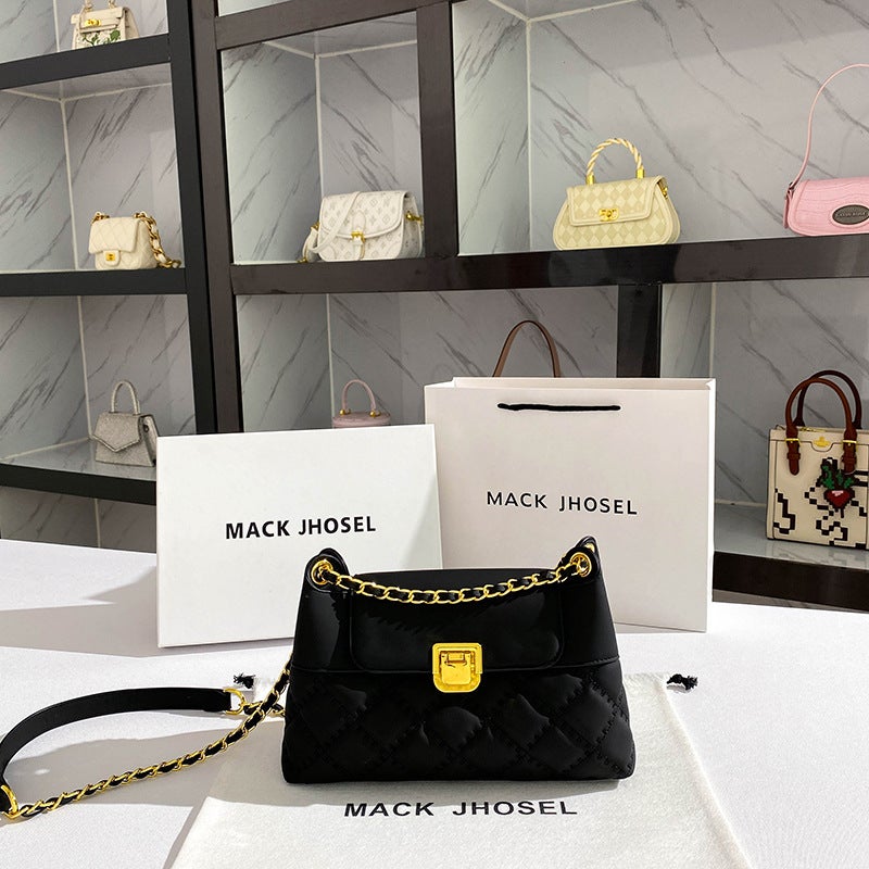 One-Piece Delivery Small Fragrance Style Rhombus Chain Bag 2023 Popular Commuter Shoulder Underarm Bag - Image 5
