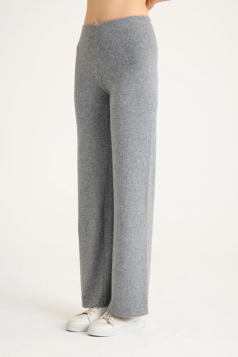 Cotenconcept Comfortable Fit Wide Leg Women's Trousers