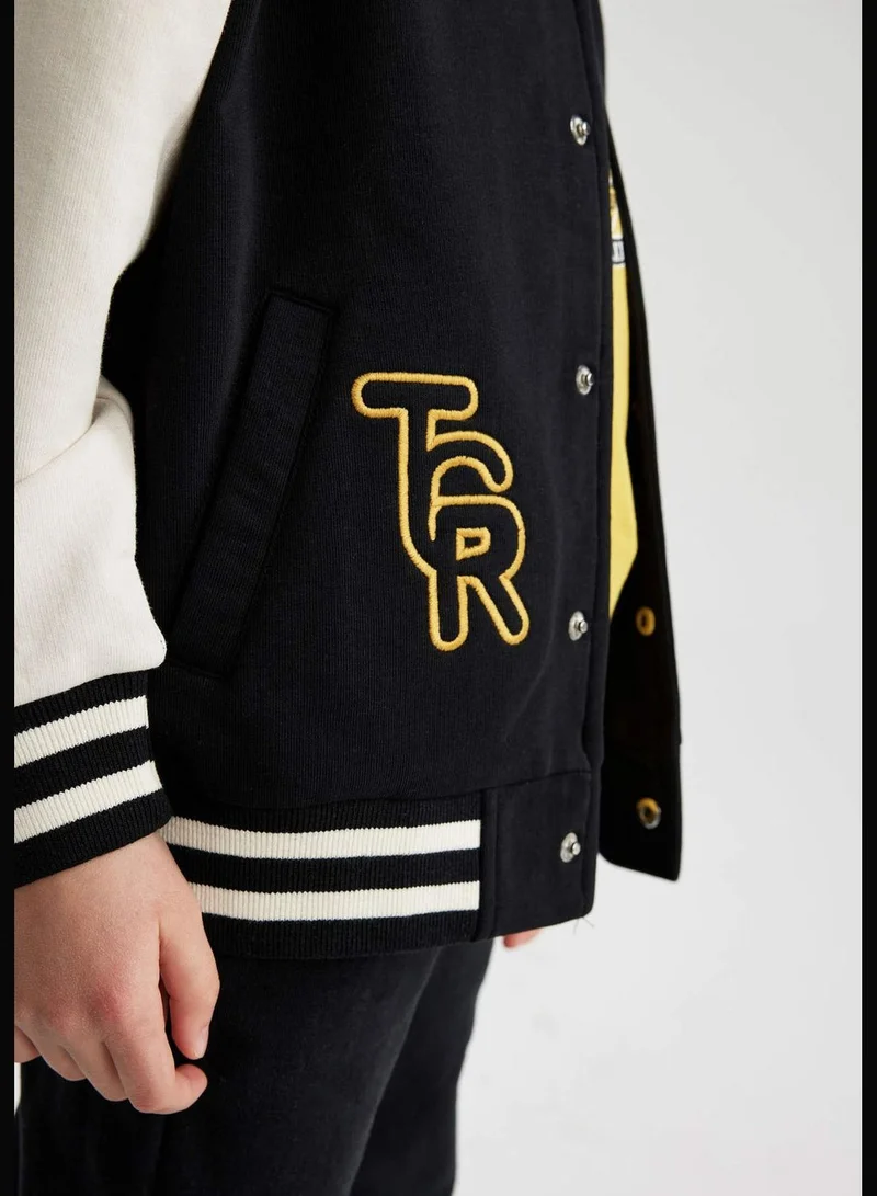 ديفاكتو Boy Oversize Fit Bomber Long Sleeve Knitted Cardigan