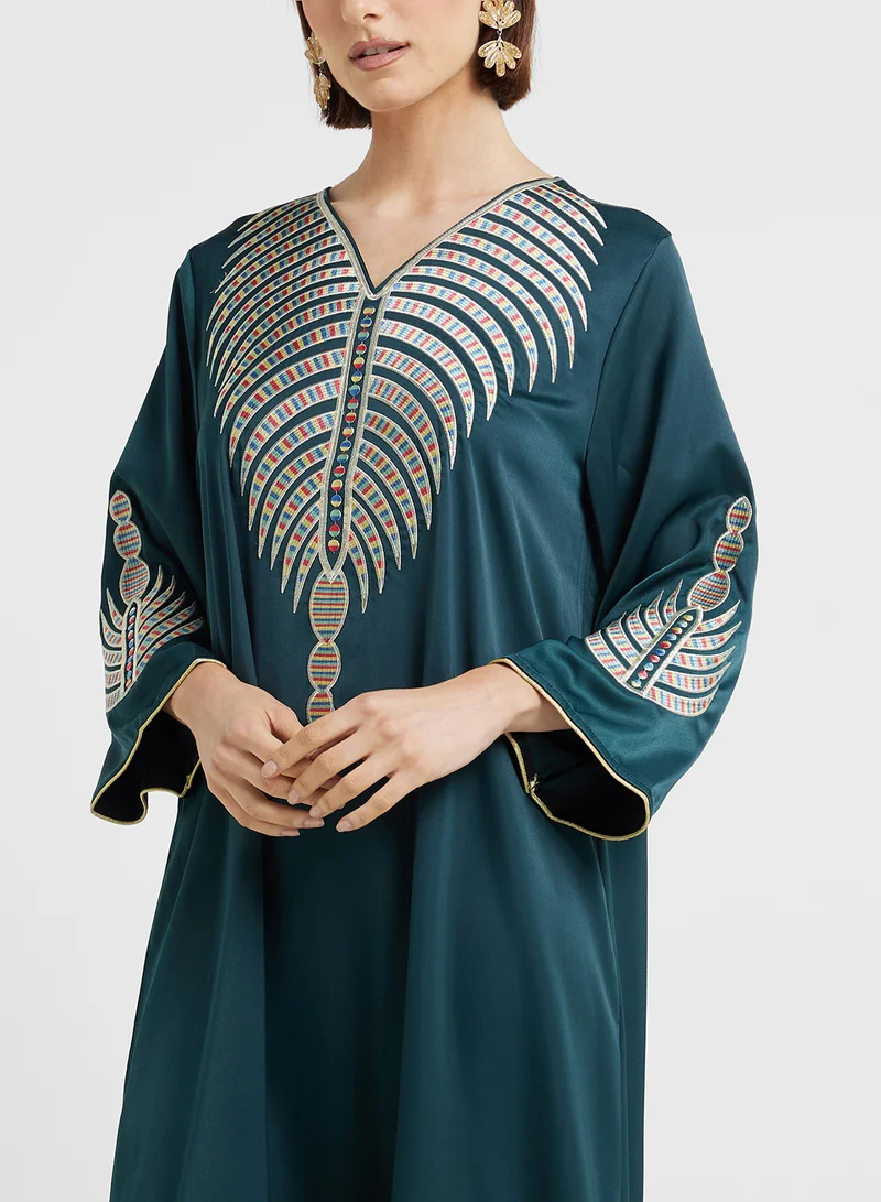 Khizana Embroidered Jalabiya