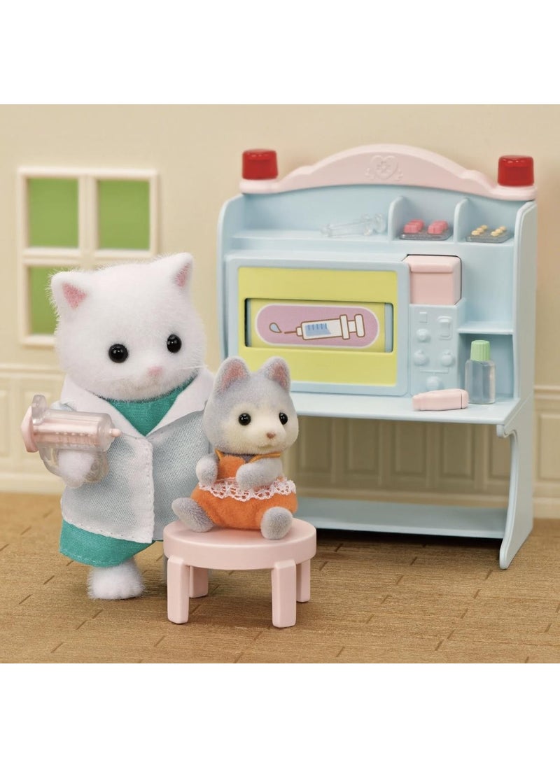 Sylvanian Families Village Doctor Starter Set 5705  - Image 5