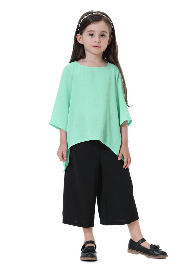 Loquat Girl's 2-Piece Set Outfit Round Neck Top And Loose Cropped Pants Suit Green/Black  - Image 1