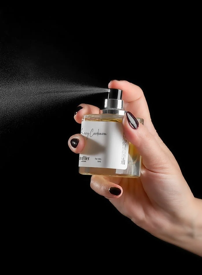 كرافتيير سبايسي كارداموم – مستوحى من ديكلاريشن، ماء عطر (أو دو بارفان) للرجال – 50 مل، عطر حارّ يدوم طويلاً حتى 24 ساعة، عطر رجالي بحجم مناسب للسفر.