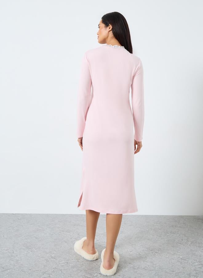 تايك تو قميص نوم بتفاصيل شق جانبي - Image 4