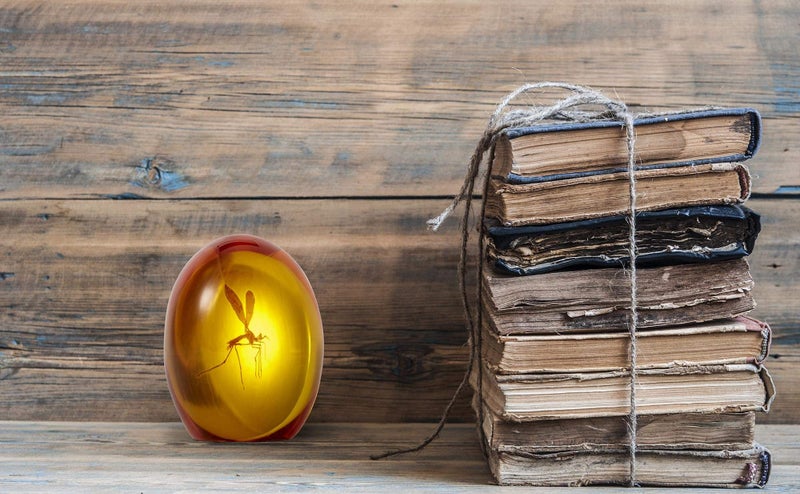 Toynk نسخة طبق الأصل من بعوضة العصر الجوراسي في الراتنج الكهرماني | وزن ورقي رسمي لجوراسيك بارك | يقيس 3 بوصات ارتفاعاً - Image 5