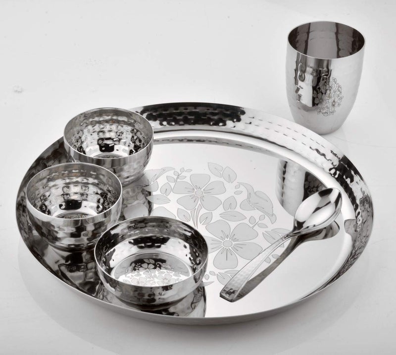 Va Sun Laser Print Stainless Steel Dinner Set 2 Bowls Halwa Plate Glass Spoon Plate 13 inch Hammered Set with Flower